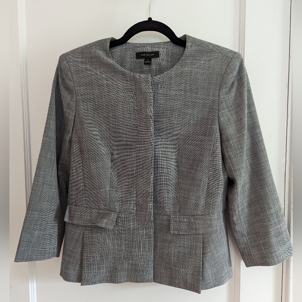 Ann Taylor gray suit jacket